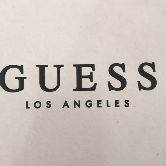 New in box Guess heels - Picture 8 of 8